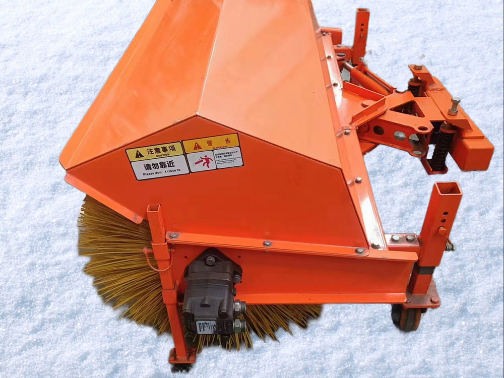 Snow Roller